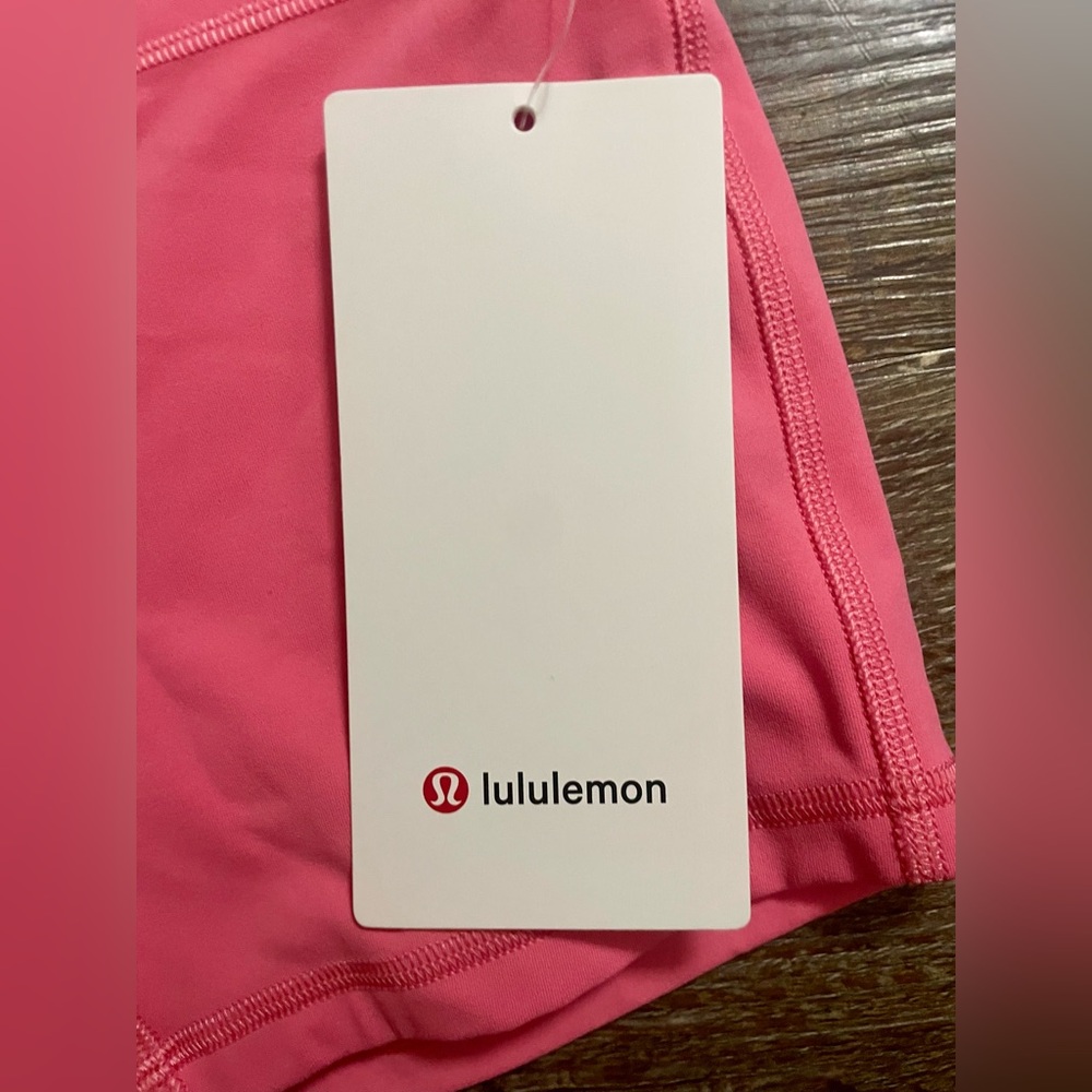 Lululemon Shorts Women’s Size 2 Align High-Rise HR Pink New NWT Athletic Gym - Picture 4 of 8